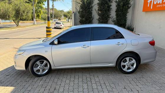 TOYOTA COROLLA 2.0 XEI 16V FLEX 4P AUTOMÁTICO TOYOTA COROLLA 2.0 XEI 16V FLEX 4P AUTOMÁTICO
